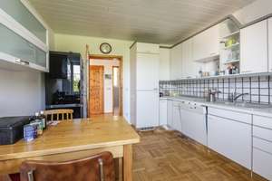 Landhausflair! Charmante 3,5-Raum-Maisonette mit rd. 110 m², Loggia und Garten in Stadtwald  – Die vollständige Adresse der Immobilie erhältst du vom Anbieter., 45134 Stadtwald, Essen – Vorschaubild 8