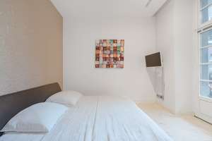 Luxuriös möbliertes Apartment mit Balkon und TG-Stellplatz in der Kameha Residence – Die vollständige Adresse der Immobilie erhältst du vom Anbieter., 40213 Altstadt, Düsseldorf – Vorschaubild 14