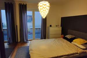 Stilvolle 2-Zimmer-EG-Wohnung mit Einbauküche 3-türigen Schiebetürenschrank, Terrasse und Garten – Kirchplatz 11a, 85051 Süd, Ingolstadt – Vorschaubild 11