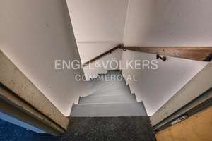 Attraktives Eckhaus Bremerhaven-Mitte - 7 Wohnungen, Balkone – Die vollständige Adresse der Immobilie erhältst du vom Anbieter., 27568 Mitte, Bremerhaven – Vorschaubild 8