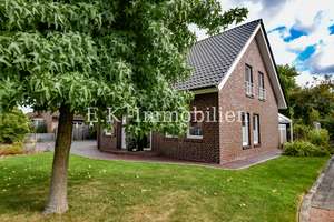 RESERVIERT ***Familienidyll in Ostrhauderfehn*
Traumhaus mit privatem Elternbereich * Wohlfühlen fü – Die vollständige Adresse der Immobilie erhältst du vom Anbieter., 26842 Ostrhauderfehn – Vorschaubild 97