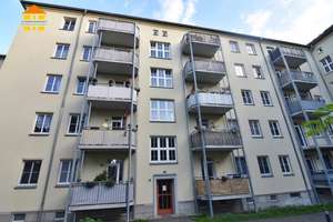 *Ideal für Eigennutzer: Attraktive 3-Raum-Wohnung mit Balkon & Einbauküche*
