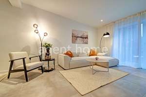 MÖBLIERT - SOPHISTICATED LIVING - Hochwertige Wohnung mit Balkon – Die vollständige Adresse der Immobilie erhältst du vom Anbieter., 70180 Heusteigviertel, Stuttgart – Vorschaubild 2
