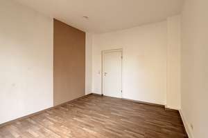Charmante 3-Zimmer-Hochparterrewohnung
in familienfreundlicher Lage – Die vollständige Adresse der Immobilie erhältst du vom Anbieter., 1259 Niedersedlitz, Dresden – Vorschaubild 3