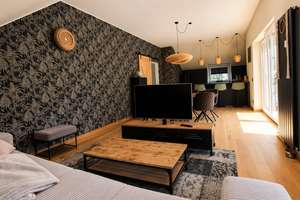 Exklusive 3-Zimmer-Boutique-Wohnung mit Designinterieur – Vollmöbliertes Wohnen auf Zeit – Die vollständige Adresse der Immobilie erhältst du vom Anbieter., 85051 Süd, Ingolstadt – Vorschaubild 2