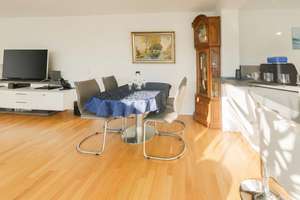 Haus im Haus: Attraktive 3-Zimmer Terrassenwohnung mit Garage, Stellplatz und großer Terrasse – 70195 Botnang-Ost, Stuttgart – Vorschaubild 3