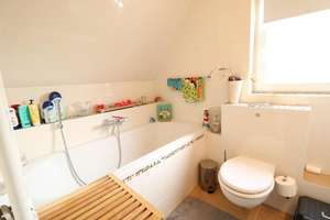 Gepflegtes EFH in ruhiger Lage von Berlin-Rudow mit Südterrasse, Garage & Vollkeller – Die vollständige Adresse der Immobilie erhältst du vom Anbieter., 12355 Rudow, Berlin – Vorschaubild 5
