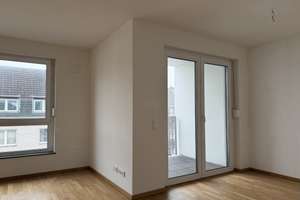 "Rather Carré" Helle 2-Zimmer-Wohnung mit Loggia * ab sofort