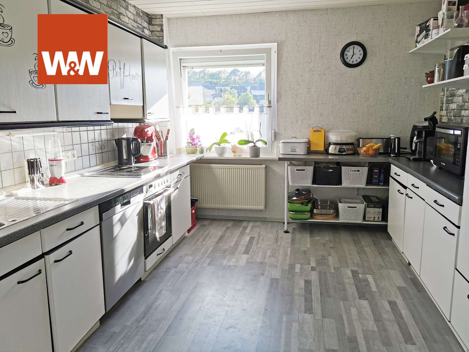 Immobilie in Wilnsdorf - ***Ein/Zweifamilienhaus in ruhiger Naturlage mit herrlicher Aussicht!*** - Bild 0