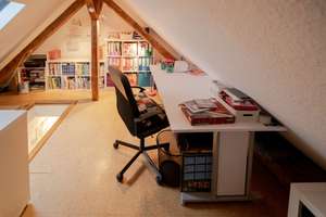 Oberkassel! Großzügige Dachgeschosswohnung mit Panoramafenster – Die vollständige Adresse der Immobilie erhältst du vom Anbieter., 40547 Oberkassel, Düsseldorf – Vorschaubild 8