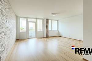 Attraktive Kapitalanlage in Laatzen, Leine-Center: 5.OG, 3,5 Zimmer, 86m², 2 Balkone, Keller, Garage – Die vollständige Adresse der Immobilie erhältst du vom Anbieter., 30880 Laatzen – Vorschaubild 3