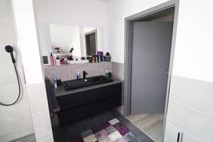 "Black Beauty" - neuwertiges und außergewöhnliches Haus in ruhiger Wohnlage – Die vollständige Adresse der Immobilie erhältst du vom Anbieter., 95126 Schwarzenbach an der Saale – Vorschaubild 13