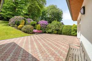 Freistehendes Einfamilienhaus mit schön angelegtem Garten und Garage in der oberen Südstadt – Die vollständige Adresse der Immobilie erhältst du vom Anbieter., 42119 Elberfeld, Wuppertal – Vorschaubild 4