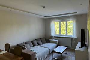 Möblierte 2,5-Zimmer-Wohnung in Hamburg Barmbek-Nord – 22305 Barmbek-Nord, Hamburg – Vorschaubild 1