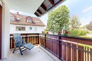 Gepflegtes Reihenendhaus mit Pool, Sauna und zwei Garagen – Die vollständige Adresse der Immobilie erhältst du vom Anbieter., 81739 Waldperlach, München – Vorschaubild 10