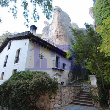 Hocino in San Pablo, neben dem Parador Nacional. 27.000 m2 großes Grundstück