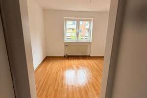 3-Zimmer-Wohnung mit 2 Balkonen + G-WC in Bielefeld-Großdornberg – Kreuzberger Straße 21, 33619 Dornberg, Bielefeld – Vorschaubild 4