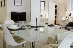 Stilvolles Souterrain Studio Apartment in Privatstraße - Ruhig, zentral, am Naturschutzgebiet – Baumhofstraße 39b, 44799 Wiemelhausen, Bochum – Vorschaubild 5