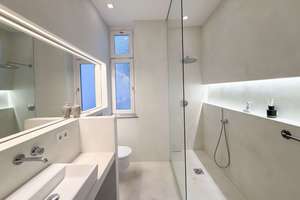 ALTBAU TRIFFT LOFT-CHARAKTER | SANIERTES WOHNEN IM MEDIENHAFEN – 40219 Unterbilk, Düsseldorf – Vorschaubild 3