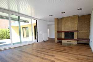 Attraktiver Bungalow mit Garage, Terrasse und Kamin in stadtnaher, begehrter Wohnlage in Oldenburg – Die vollständige Adresse der Immobilie erhältst du vom Anbieter., 26127 Nadorst, Oldenburg (Oldenburg) – Vorschaubild 6