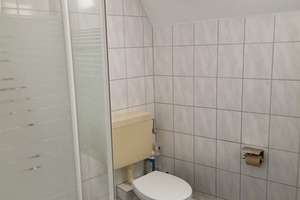 ***Gemütliche Dachgeschoßwohnung im Zentrum*** – Die vollständige Adresse der Immobilie erhältst du vom Anbieter., 46045 Altstadt-Süd, Oberhausen – Vorschaubild 6