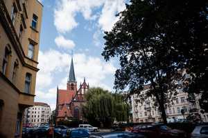 Südlich ausgerichtete Altbauwohnung mit Balkon. – Berlin – Vorschaubild 5