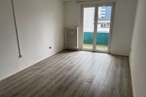 Anfragen nur per E-Mail. Ab sofort 2-Zimmer-Wohnung mit Balkon und Einbauküche/ Hochschulnähe – Bürgermeister-Smidt-Straße 34, 27568 Mitte, Bremerhaven – Vorschaubild 11