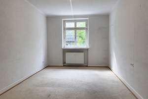 Großzügige Altbauwohnung mit Balkon & Stellplatz in Krefeld-Uerdingen – 47829 Uerdingen, Krefeld – Vorschaubild 7