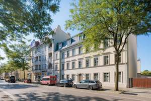 Bezugsfreie 3-Zimmerwohnung in Babelsberg, Balkon + Grünblick, Kernsanierter Altbau, Provisionsfrei