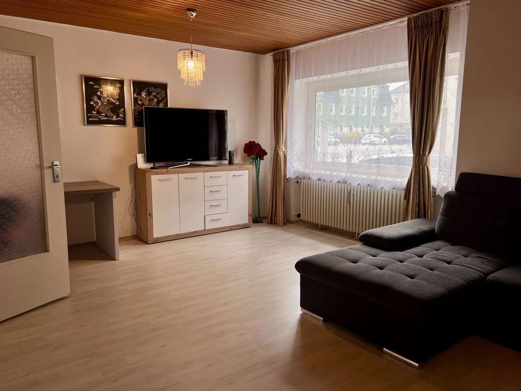 Immobilie in Röthenbach an der Pegnitz - Charmante 3-Zimmer-Erdgeschosswohnung mit viel Licht – ruhige Lage - Bild 0