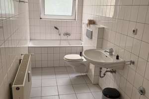 Klinikviertel-Renoviert 2 Zimmer, Küche m. EBK, Bad 53 m² Wilhelmstr.  – Wilhelmstraße 66, 44137 City, Dortmund – Vorschaubild 4