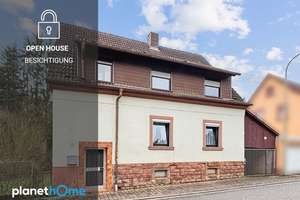 Ruhe und Platz: Zweifamilienhaus mit Ausbaupotential in schöner Lage von Gehrweiler