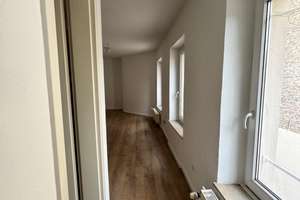 Frisch renovierte 1-Zimmerwohnung mit EBK in zentraler Lage von Aachen – Adalbertsteinweg 107, 52070 Adalbertsteinweg, Aachen – Vorschaubild 5