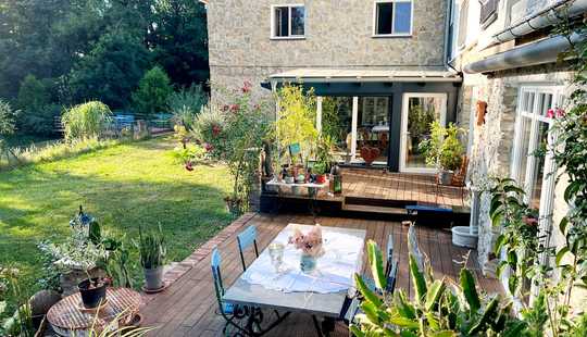 Bild von Einzigartige Villa bzw. Gebäudeensemble auf parkähnlichem Grundstück!!! - provisionsfrei -
