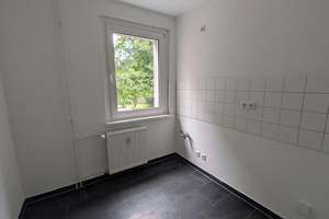 Schöne 2- Zimmer-Wohnung mit Balkon ab sofort verfügbar – Am Mittelfelde 109, 30519 Mittelfeld, Hannover – Vorschaubild 4