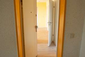 Sanierte 3-Zimmer Eigentumswohnung mit großem Balkon & Fahrstuhl – Die vollständige Adresse der Immobilie erhältst du vom Anbieter., 38106 Nordstadt, Braunschweig – Vorschaubild 23