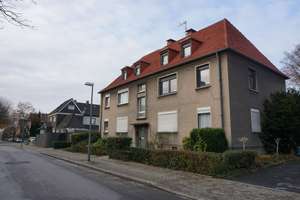 Lichtdurchflutete und moderne Wohnung mit Gartenmitbenutzung in GE- Buer