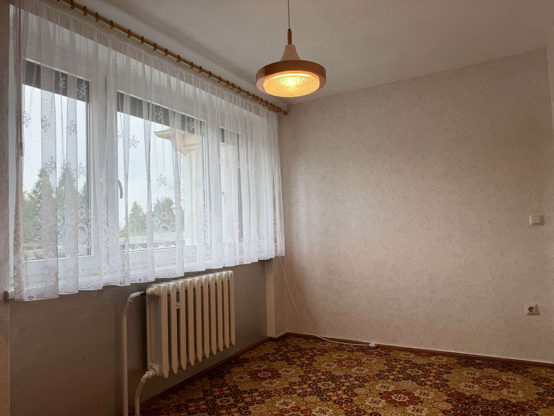 Immobilie in Wermsdorf - Familientraum in ruhiger Seitenstraße mit Gestaltungsspielraum - Bild 1