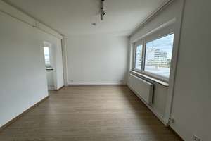 Helle, renovierte und teilsanierte 1-Zimmer-Wohnung mit Miniküche in Frankfurt-Oberrad zu vermieten – 60599 Oberrad, Frankfurt am Main – Vorschaubild 2