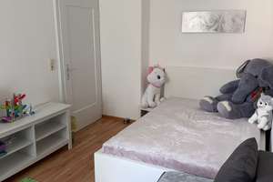 Viel Freiraum in Augsburg: 4-Zimmer-Wohnung mit Balkon – Bergstraße XX, 86199 Göggingen-Nordwest, Augsburg – Vorschaubild 8