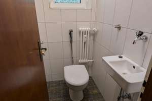 Top-Lage Oberstadt Siegen-Giersberg: Frisch sanierte 2 1/2 Zimmer Wohnung – Die vollständige Adresse der Immobilie erhältst du vom Anbieter., 57072 Siegen, Siegen – Vorschaubild 18