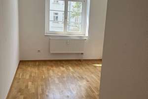 Sehr schöne 3-Zimmer mit Wanne, Dusche und Balkon!  – Barbarossastraße 71, 9112 Kaßberg, Chemnitz – Vorschaubild 2
