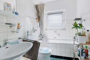 Sanieren, einziehen, wohlfühlen – Erdgeschosswohnung mit Loggia und vielen Möglichkeiten – Die vollständige Adresse der Immobilie erhältst du vom Anbieter., 21335 Neu-Hagen, Lüneburg – Vorschaubild 5