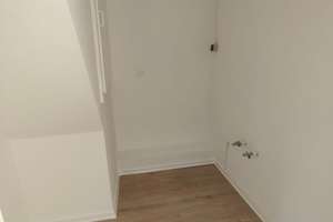 **GERICHTSVIERTEL- Gepflegte Wohnung mit Duschbad & Vinylböden** – 44135 Kaiserbrunnen, Dortmund – Vorschaubild 12
