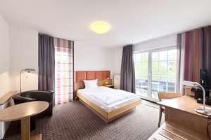 UNI-Nähe: Apartment mit 2 Balkonen und Tiefgaragenstellplatz * Energieklasse C * ab 1.1 frei