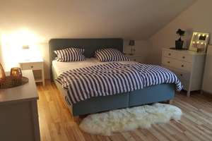 Charmante 3,5-Zimmer-Dachgeschosswohnung in ruhiger Wohnlage von Winnenden – Gaußweg 11, 71364 Winnenden – Vorschaubild 4