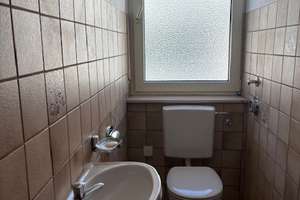 3-Familienhaus in Darmstadt-Wixhausen                                                   2 Wohn – Die vollständige Adresse der Immobilie erhältst du vom Anbieter., 64291 Wixhausen, Darmstadt – Vorschaubild 19