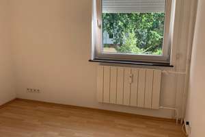 Vollständig renovierte 2-Zimmer-Wohnung mit Balkon und Einbauküche in Wolfsburg/Rabenberg – Rabenbergstraße 25, 38444 Rabenberg, Wolfsburg – Vorschaubild 2