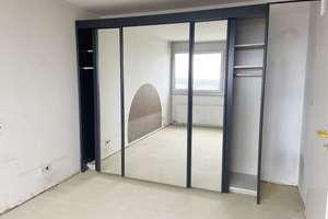 3-Zi. Eigentumswohnung 
mit Tiefgaragenstellplatz
in Neu-Ulm/Ludwigsfeld – Die vollständige Adresse der Immobilie erhältst du vom Anbieter., 89231 Neu-Ulm – Vorschaubild 7