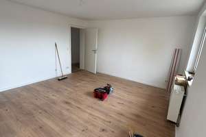 ruhige Lage * familiengeeignet * 3-Zi.-Whg. m. Balkon * 74 m² – Feselenstr. 32, 85053 Südost, Ingolstadt – Vorschaubild 2